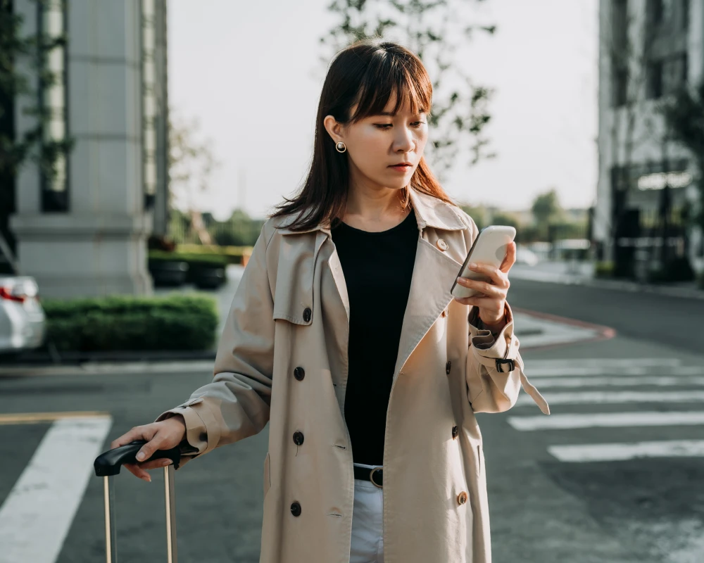 leather carry on luggage wheeled